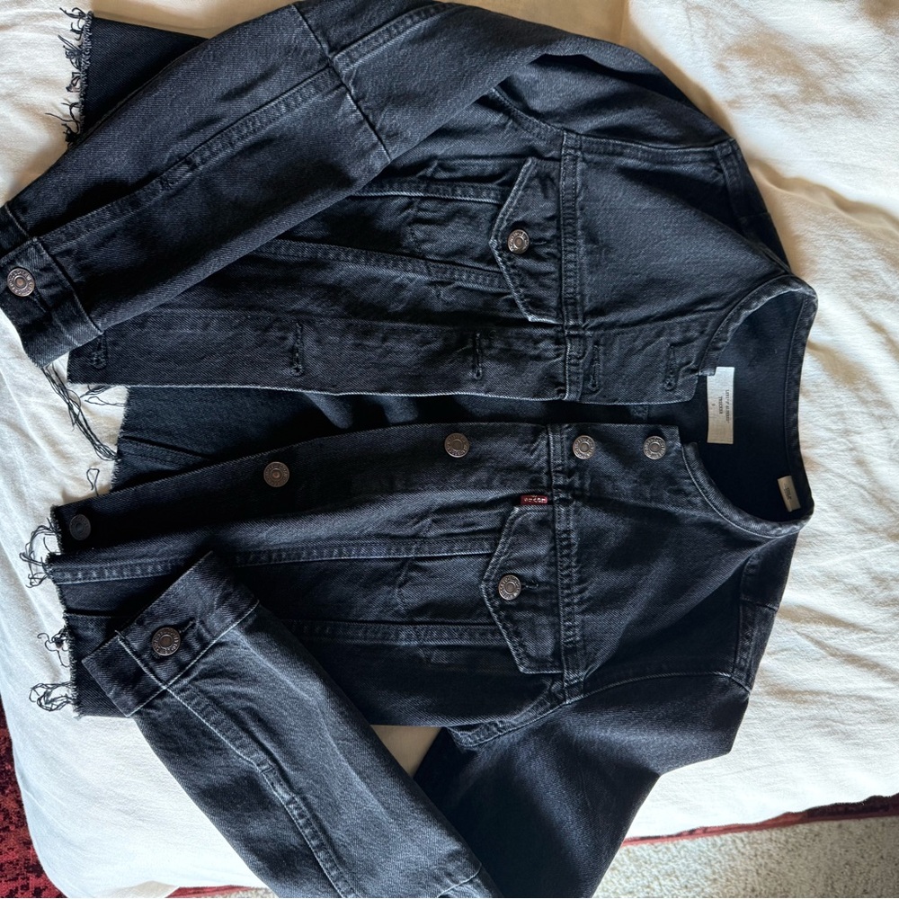 Levi's Black Trucker Jacket